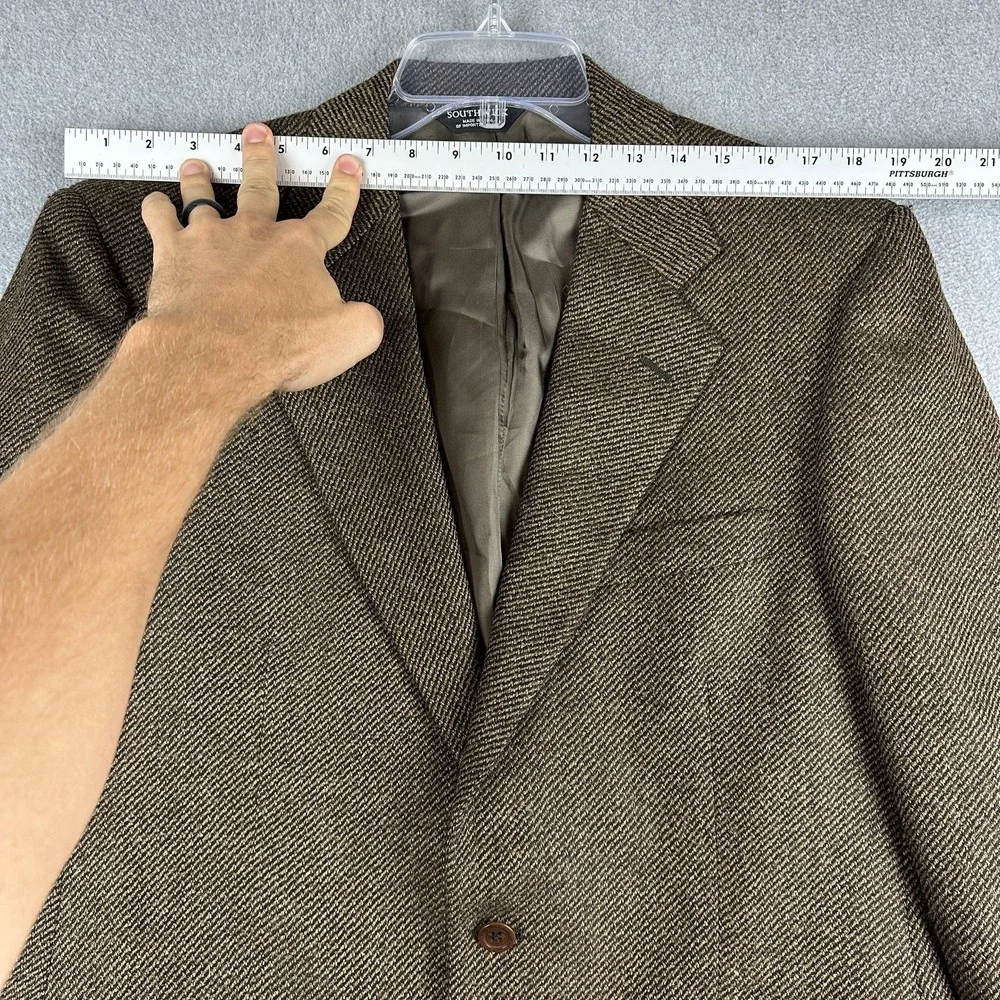 Vintage Southwick Blazer Mens 42R Brown Herringbone Wool Sport Coat Jacket USA